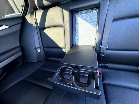 Used 2016 BMW 528i xDrive Sedan image 29