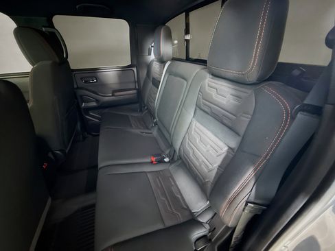 Used 2024 Nissan Frontier Pro-X w/ Technology Package image 28