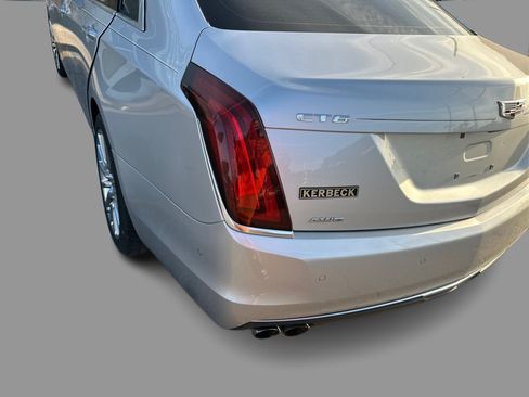 Used 2018 Cadillac CT6 Luxury AWD/4WD image 39