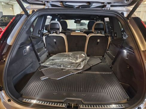 Certified 2026 Volvo XC90 B6 Plus w/ Protection Package Premier AWD/4WD image 7