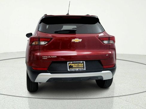 Used 2021 Chevrolet TrailBlazer LT AWD/4WD image 7