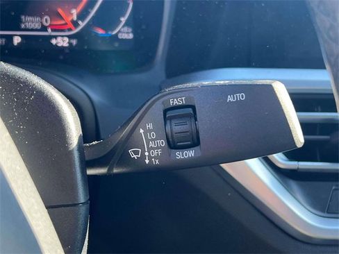 Used 2019 BMW 330i xDrive Sedan w/ Premium Package image 23