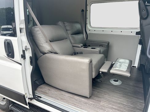 Used 2023 RAM ProMaster 1500 w/ Driver Convenience Group FWD image 28