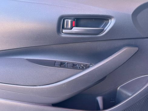 Certified 2022 Toyota Corolla LE FWD image 13