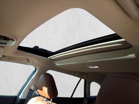 Used 2025 Subaru Outback Touring image 15