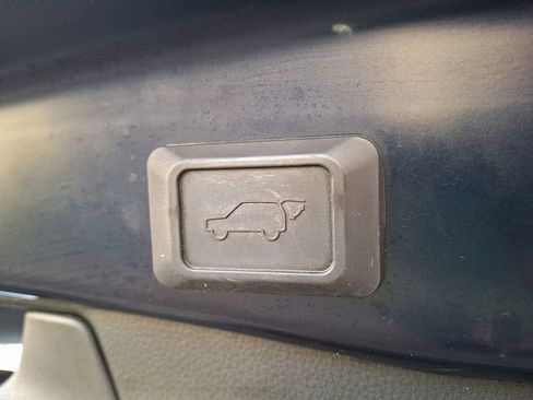 Used 2020 Toyota RAV4 XSE AWD/4WD image 27