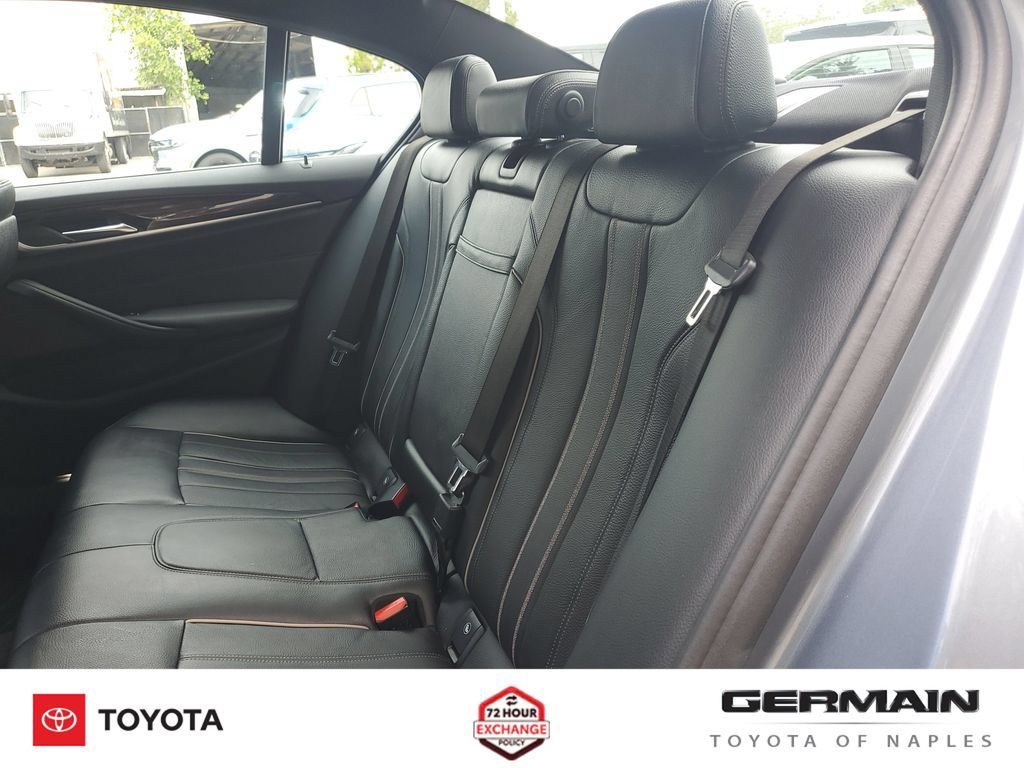 Used 2019 BMW 530i xDrive w/ Convenience Package AWD/4WD image 21