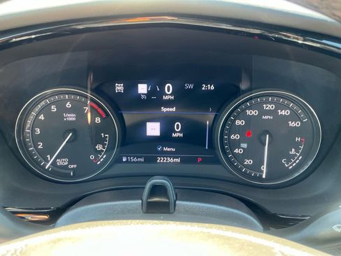Used 2025 Cadillac XT6 Premium Luxury w/ Platinum Package AWD/4WD image 21