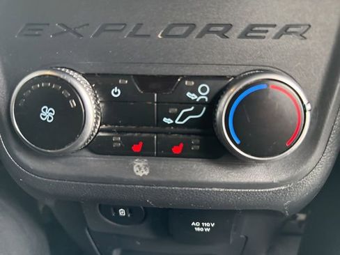 Used 2025 Ford Explorer ST image 25