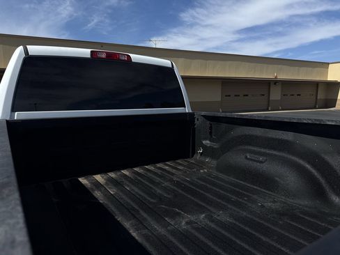 Used 2024 RAM 2500 Big Horn w/ Off Road Package AWD/4WD image 12