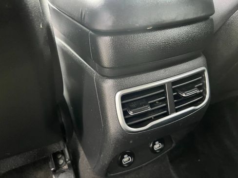 Used 2021 Hyundai Santa Fe SEL AWD/4WD image 21