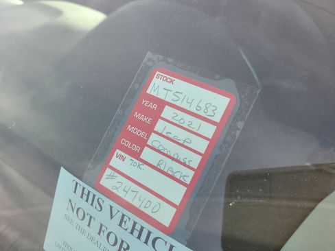 Used 2021 Jeep Compass Altitude image 10