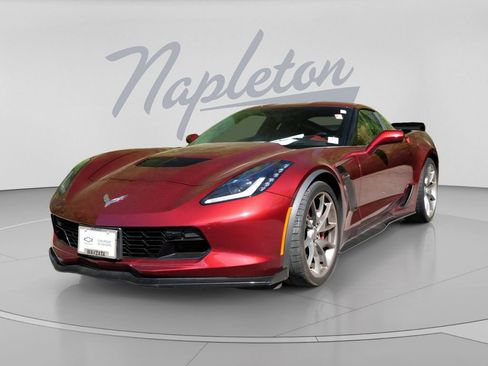 Used 2016 Chevrolet Corvette Z06 w/ 3LZ Preferred Equipment Group RWD image 3