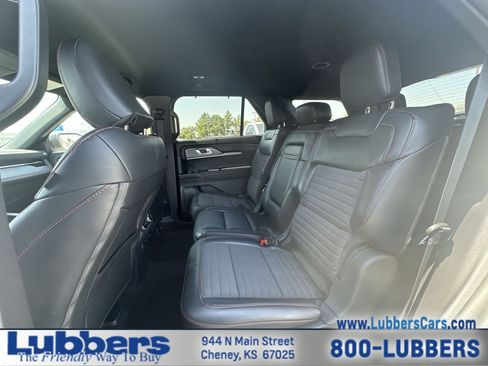 Used 2025 Ford Explorer ST-Line w/ Premium Package RWD image 20