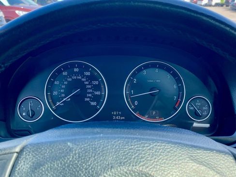 Used 2011 BMW 528i Sedan image 17