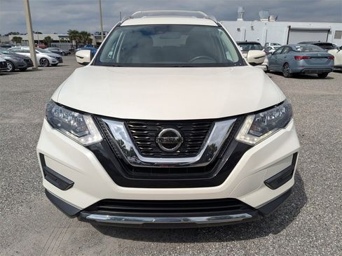 Used 2020 Nissan Rogue SV image 8
