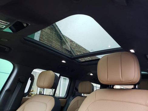 New 2026 Land Rover Defender 130 V8 image 21