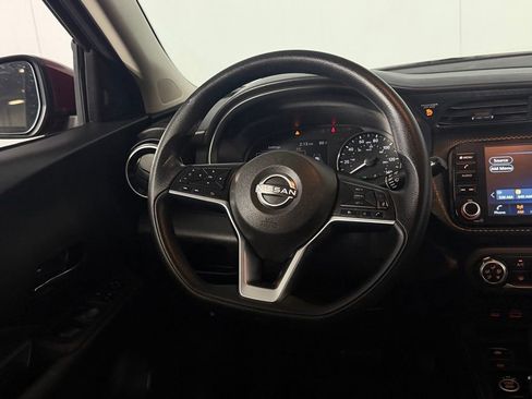 Used 2024 Nissan Kicks SV FWD image 15
