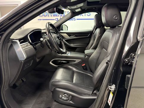 Used 2021 Jaguar F-PACE S AWD/4WD image 9