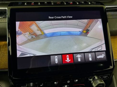 Used 2022 Jeep Grand Cherokee Summit AWD/4WD image 44