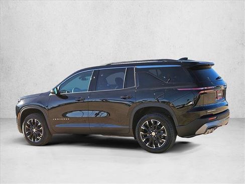 New 2026 Chevrolet Traverse LT w/ Sun and Wheel Package image 9