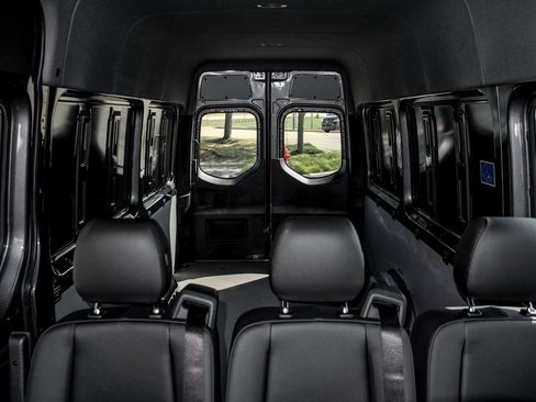 New 2025 Mercedes-Benz Sprinter 2500 image 21