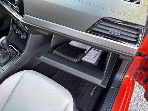 Used 2021 Volkswagen Jetta R-Line image 41