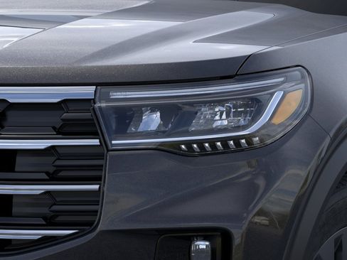 New 2026 Ford Explorer Active w/ Active Comfort Package AWD/4WD image 18