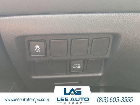 Used 2019 Nissan Pathfinder S AWD/4WD image 21