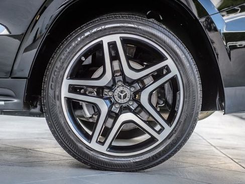 Used 2018 Mercedes-Benz GLS 550 4MATIC w/ Offroad Package image 14
