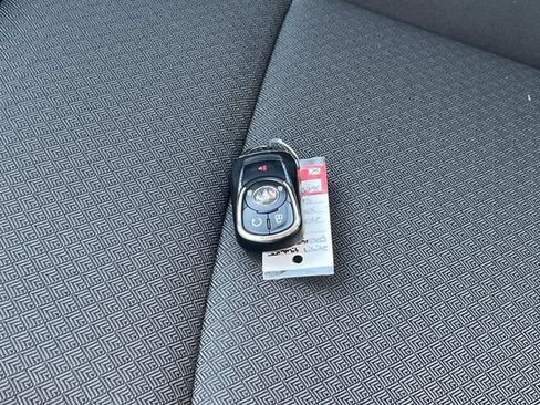 Used 2023 Buick Encore GX Preferred w/ Cold Weather Comfort Package FWD image 37