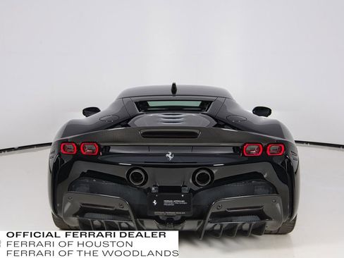 Used 2021 Ferrari SF90 Stradale image 11