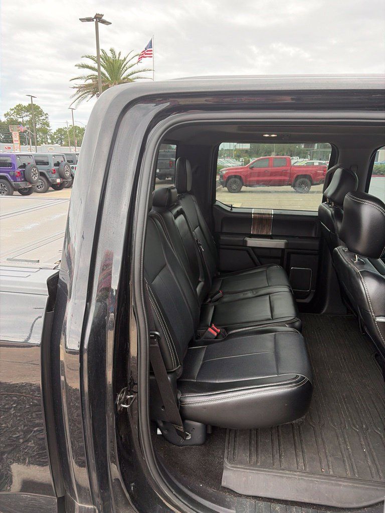 Used 2018 Ford F150 Lariat w/ Equipment Group 502A Luxury AWD/4WD image 7