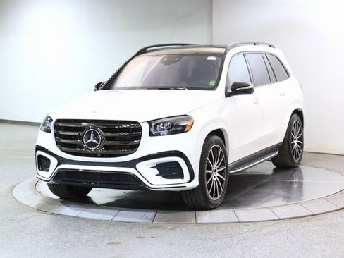 Certified 2025 Mercedes-Benz GLS 580 4MATIC image 12