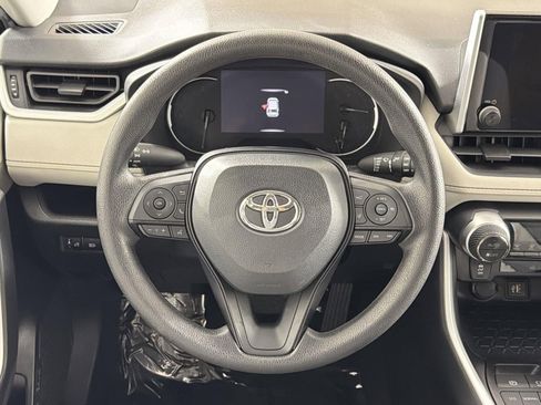 Used 2024 Toyota RAV4 XLE image 10