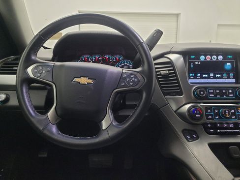 Used 2018 Chevrolet Tahoe LT image 22