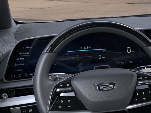 New 2026 Cadillac Optiq Luxury 1 image 18