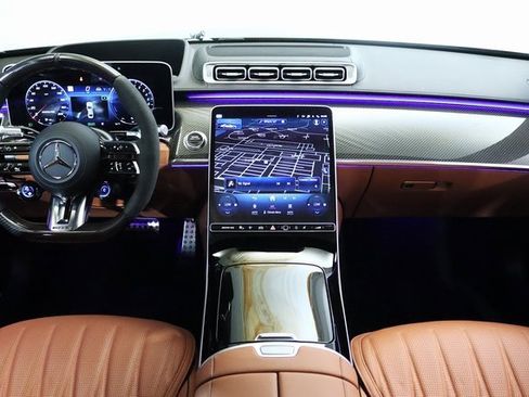 Used 2024 Mercedes-Benz S 63 AMG S w/ Carbon Fiber Exterior Package image 25