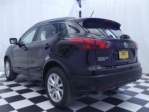 Used 2019 Nissan Rogue Sport SV w/ Technology Package image 5