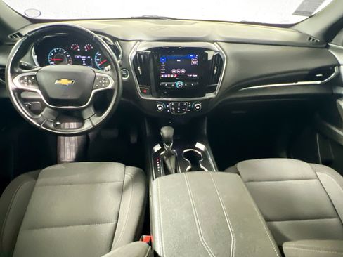 Used 2023 Chevrolet Traverse LT FWD image 29