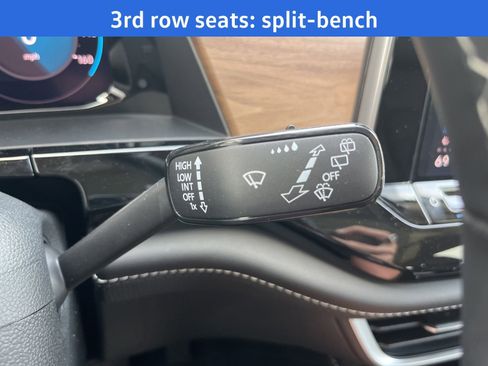 New 2026 Volkswagen Atlas SE FWD image 17