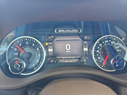 Used 2020 RAM 1500 Laramie image 18