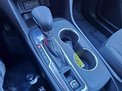 Used 2022 Chevrolet Equinox LT image 34