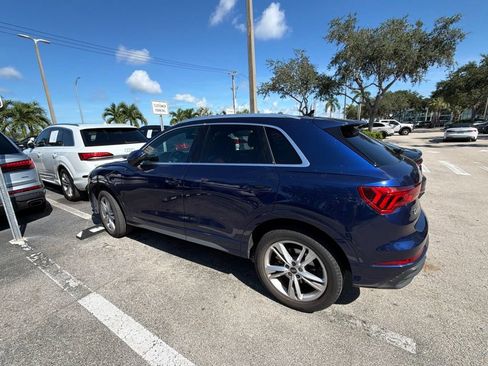 Certified 2023 Audi Q3 2.0T Premium w/ Convenience Package AWD/4WD image 3