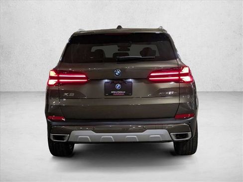 Used 2026 BMW X5 xDrive50e w/ Executive Package AWD/4WD image 7