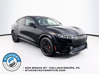 Used 2025 Ford Mustang Mach-E Premium w/ Sport Appearance Package AWD/4WD video 1