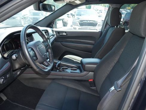Used 2025 Dodge Durango GT AWD/4WD image 2