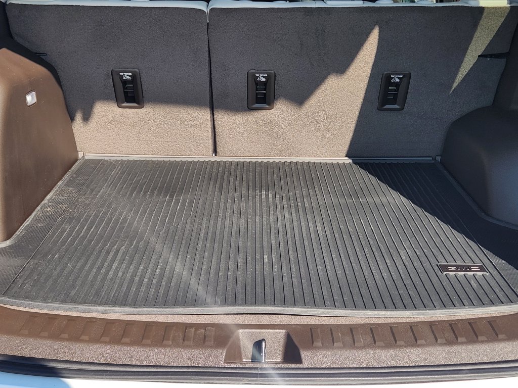 New 2027 GMC Terrain Denali w/ LPO, Floor Liner Package AWD/4WD image 26