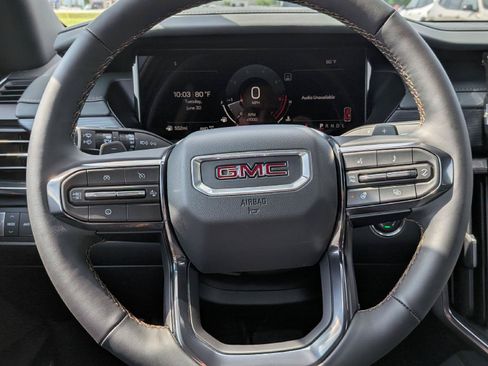 New 2026 GMC Acadia AT4 w/ Luxury Package AWD/4WD image 15