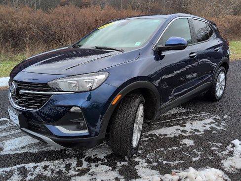 Certified 2022 Buick Encore GX Preferred w/ Cold Weather Comfort Package image 1